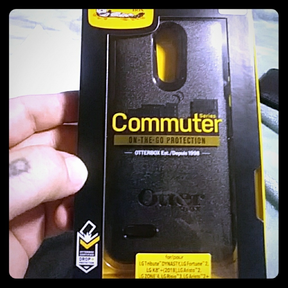 Otter box cell phone case